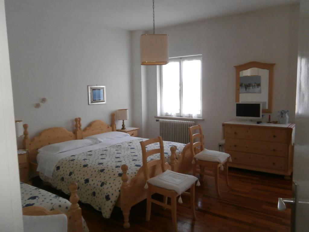 Hotel Due Pini Baselga di Pinè Cameră foto
