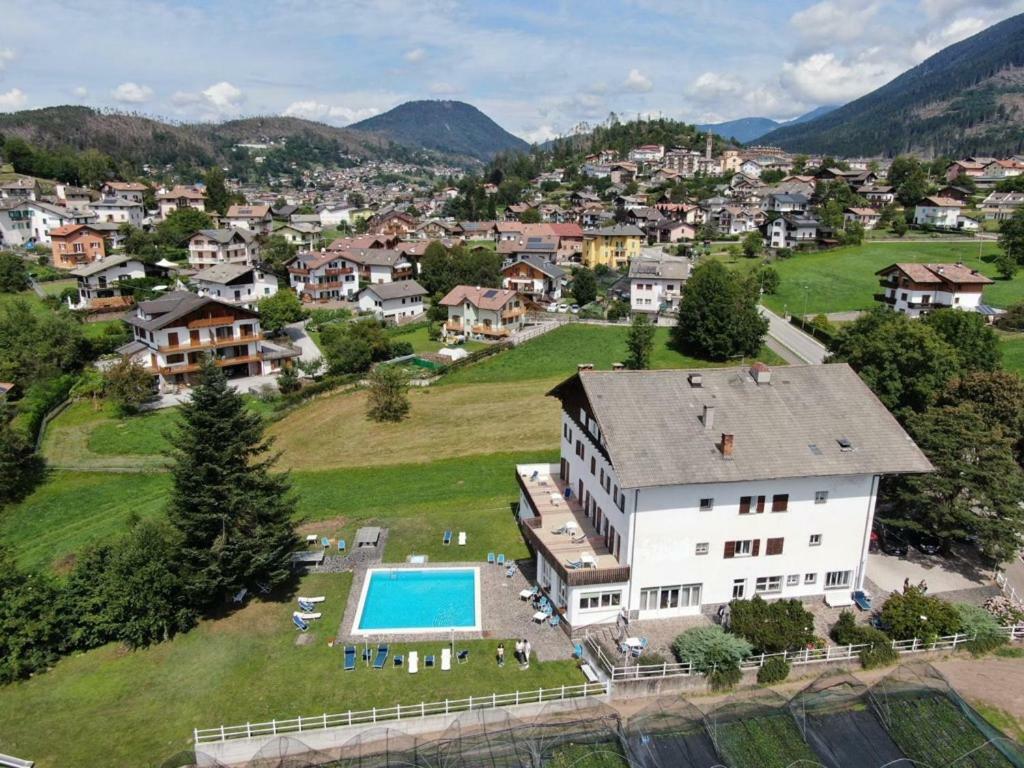 Hotel Due Pini Baselga di Pinè Exterior foto